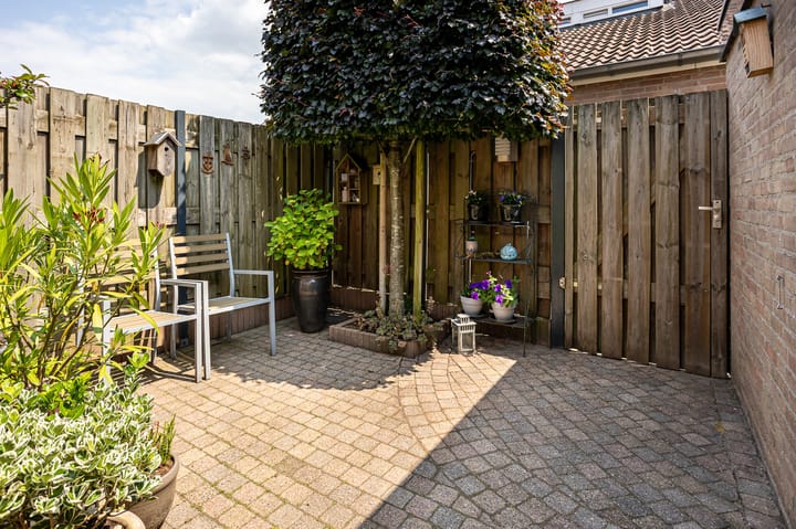 Foto 36 van Hobbemaweg 5