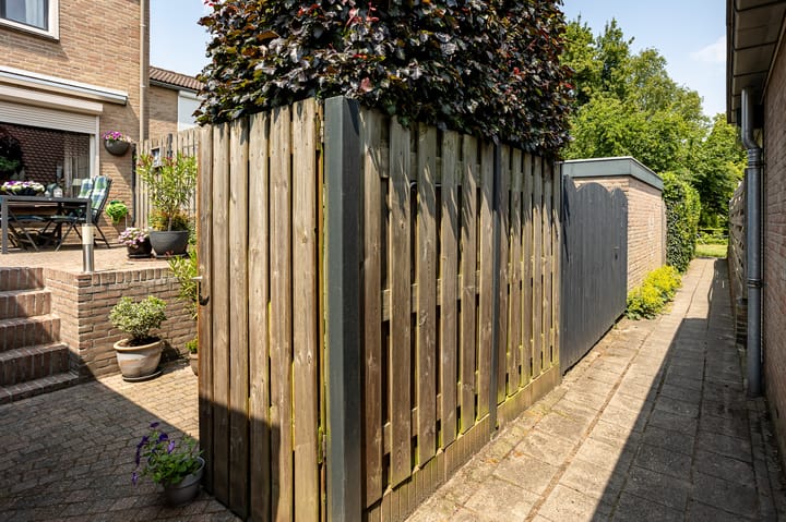 Foto 37 van Hobbemaweg 5