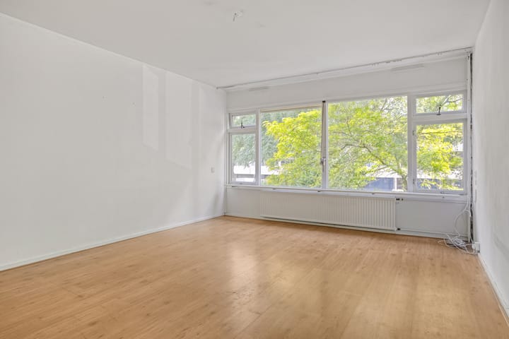 Photo 2 of Olthorst 19