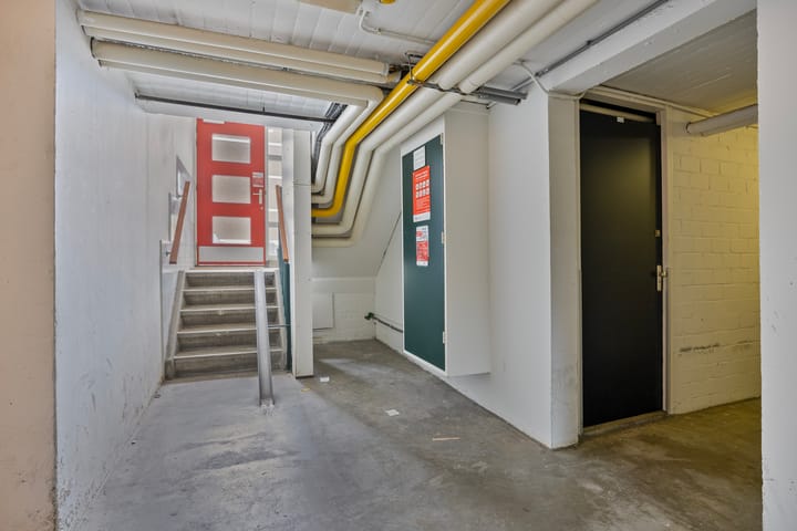 Photo 19 of Hanrathstraat 112