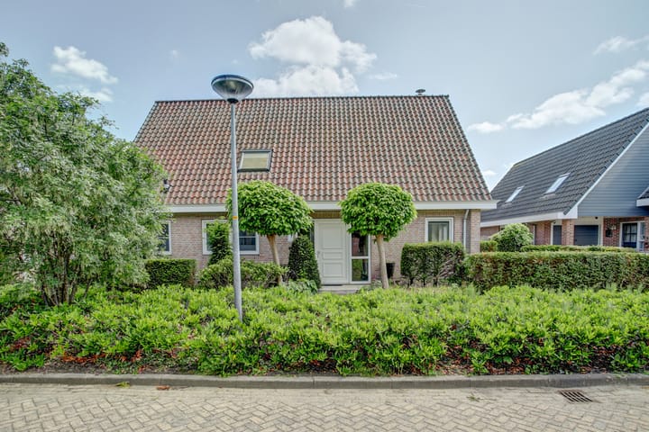 Foto 2 van Vadersgroet 8