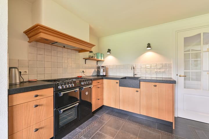 Foto 16 van Wijkstraat 128