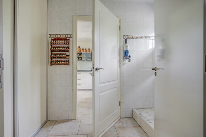 Foto 15 van Vadersgroet 8