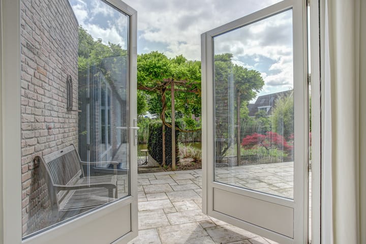 Foto 19 van Vadersgroet 8