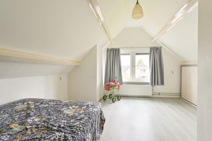 Foto 33 van Wijkstraat 128