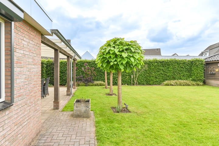 Foto 39 van Wijkstraat 128