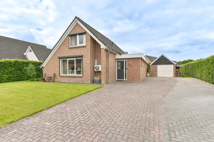 Foto 48 van Wijkstraat 128