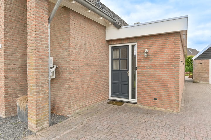 Foto 49 van Wijkstraat 128