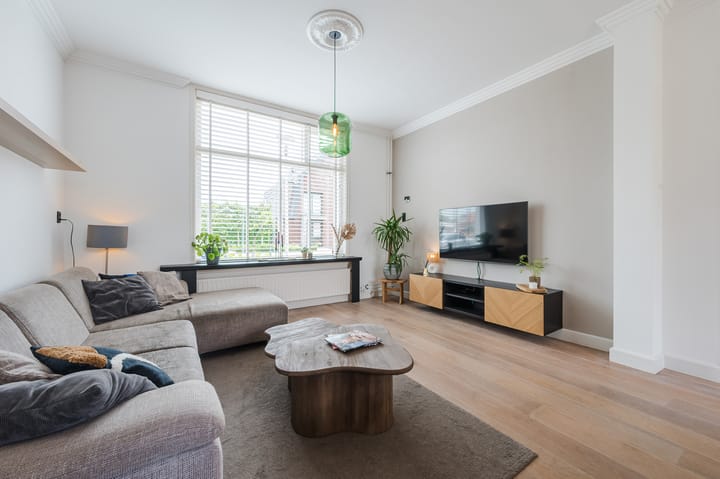 Foto 19 van Burgemeester van Loonstraat 65