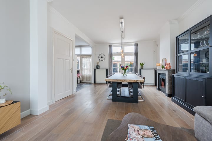 Foto 22 van Burgemeester van Loonstraat 65