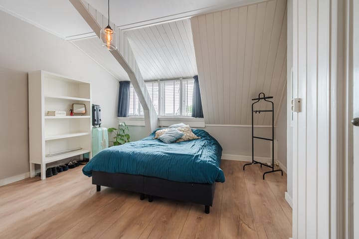 Foto 33 van Burgemeester van Loonstraat 65