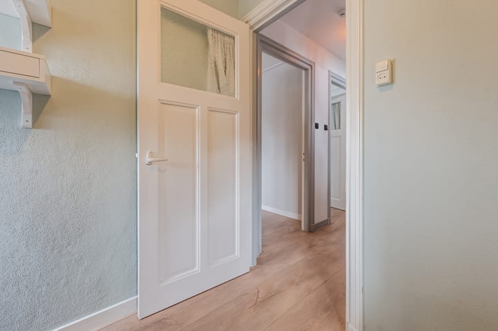 Foto 42 van Burgemeester van Loonstraat 65