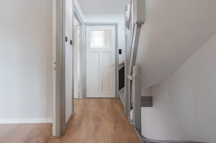 Foto 46 van Burgemeester van Loonstraat 65