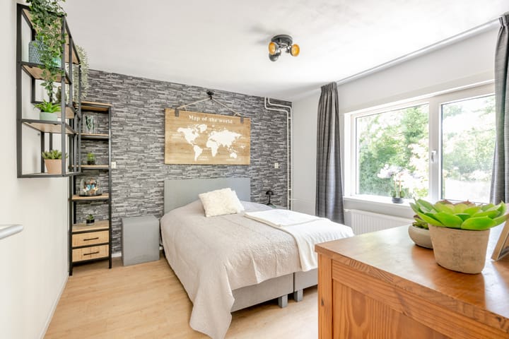 Foto 3 van Bristolroodstraat 134