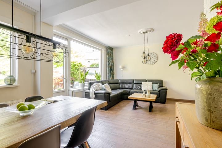 Foto 21 van Bristolroodstraat 134