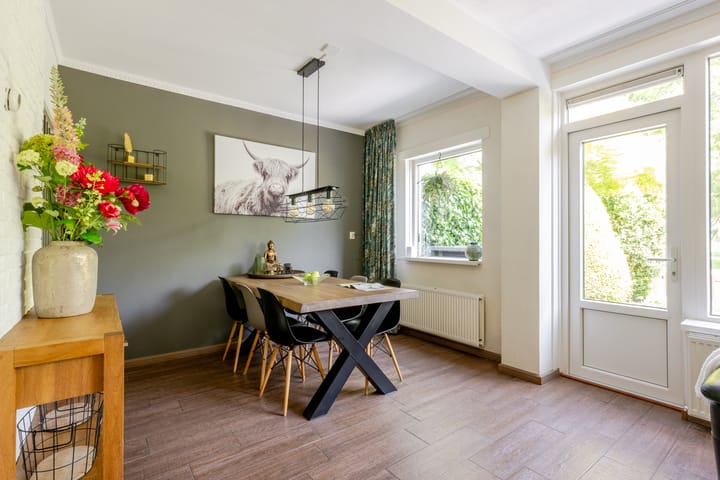 Foto 23 van Bristolroodstraat 134