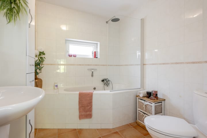 Foto 34 van Bristolroodstraat 134