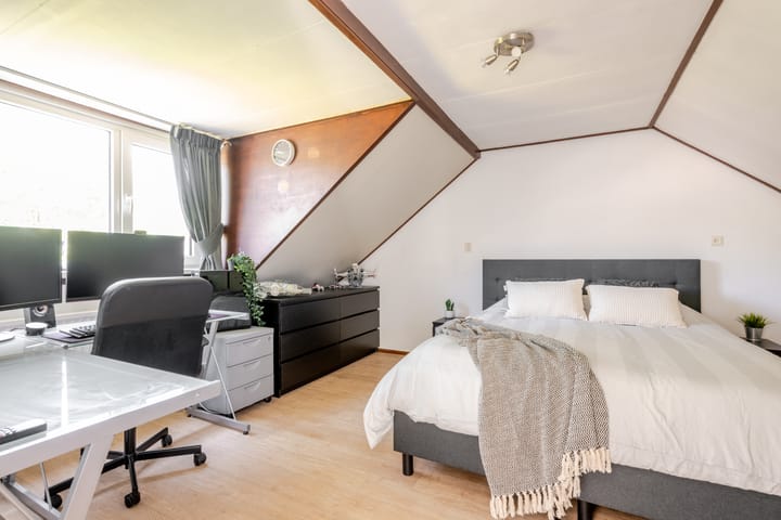 Foto 43 van Bristolroodstraat 134