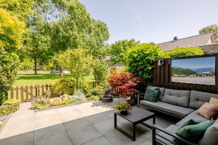 Foto 49 van Bristolroodstraat 134