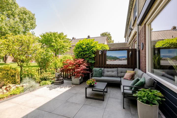 Foto 51 van Bristolroodstraat 134