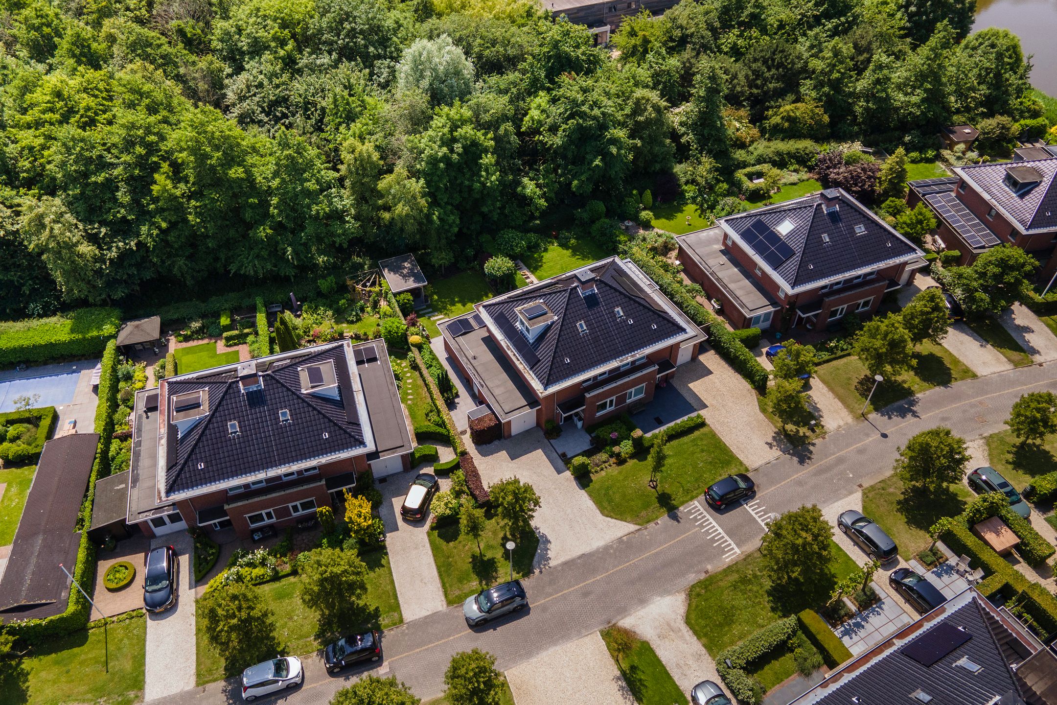 Photo 3 of Hoevelaan 5