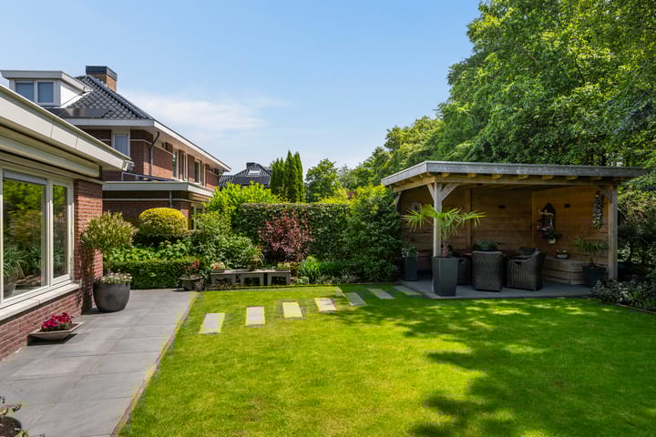 Foto 17 van Hoevelaan 5