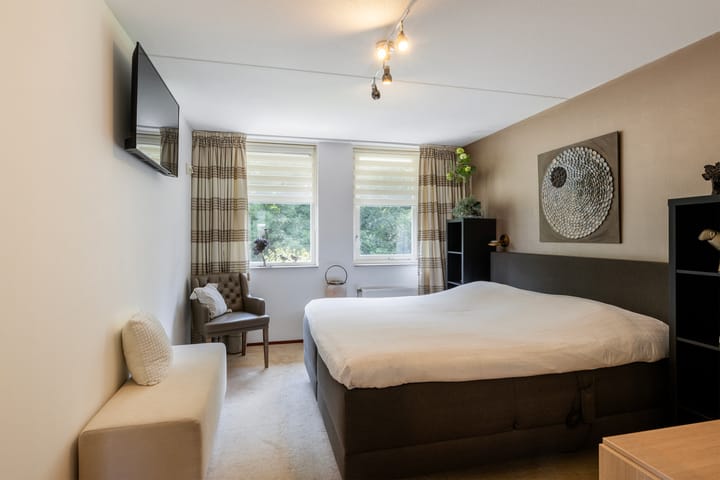 Foto 24 van Hoevelaan 5