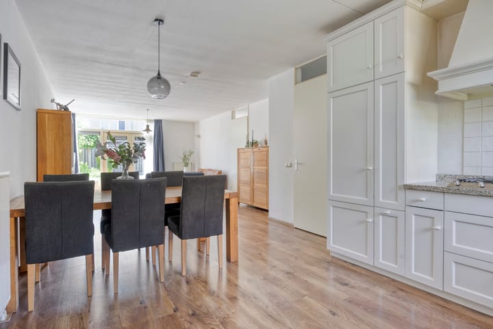 Photo 13 of Draaitor 12