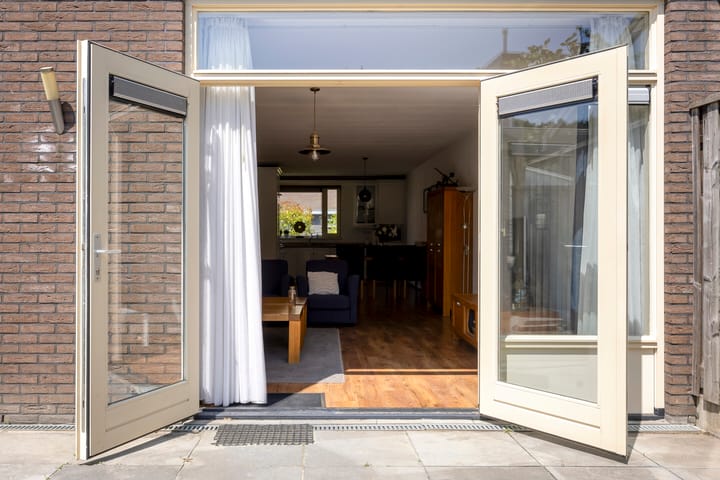 Photo 30 of Draaitor 12