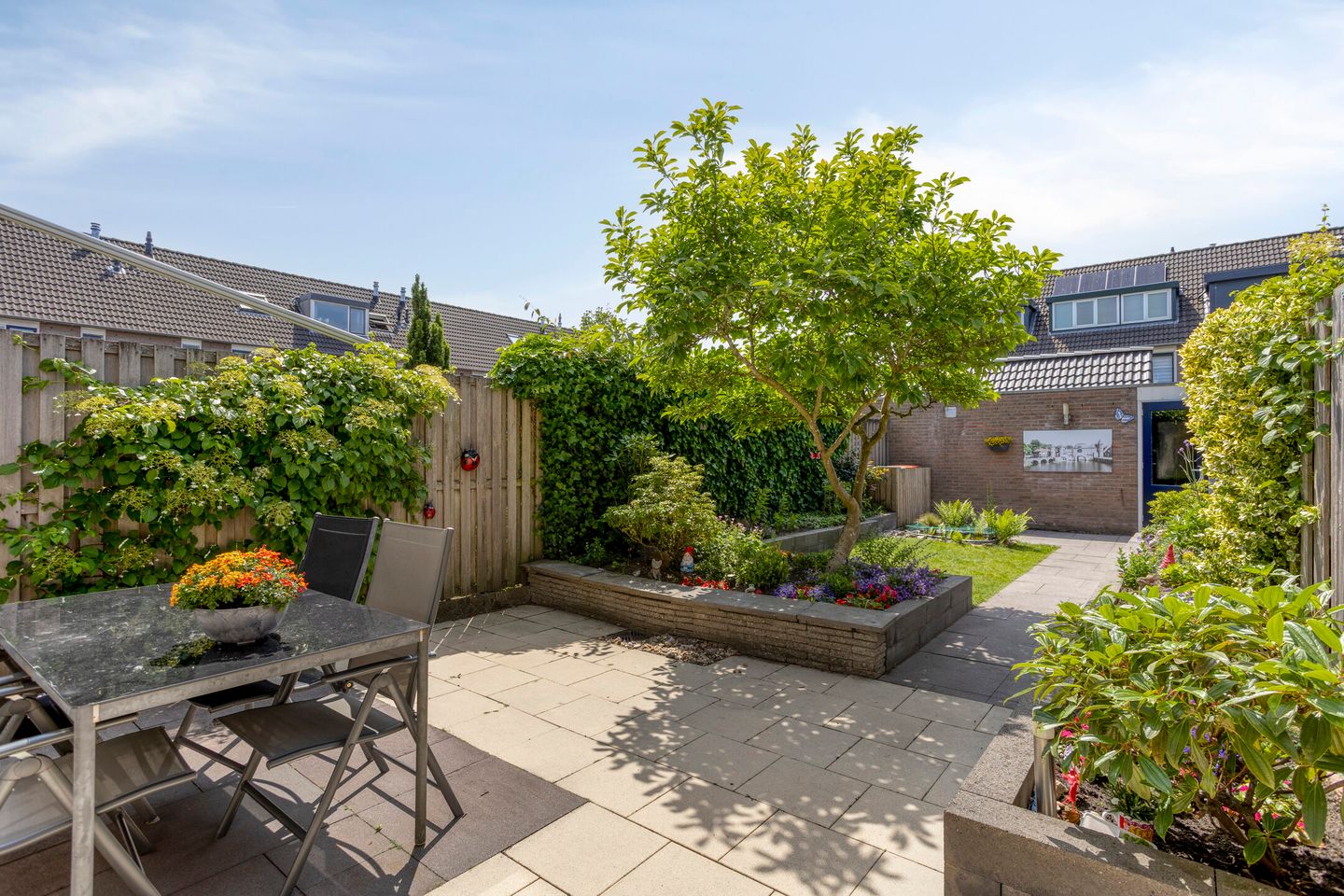 Foto 25 van Roos van Dekemastraat 21