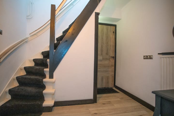 Photo 8 of Jacobsonstraat 32