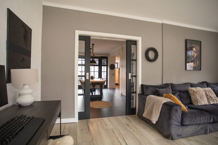 Photo 15 of Jacobsonstraat 32