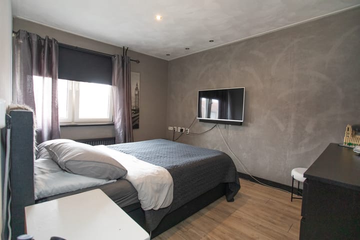 Photo 33 of Jacobsonstraat 32