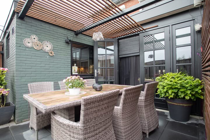 Photo 45 of Jacobsonstraat 32