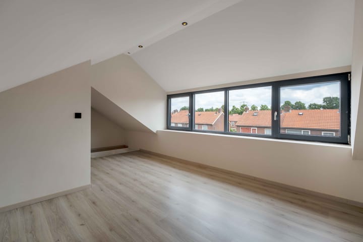 Foto 37 van Blazoen 8