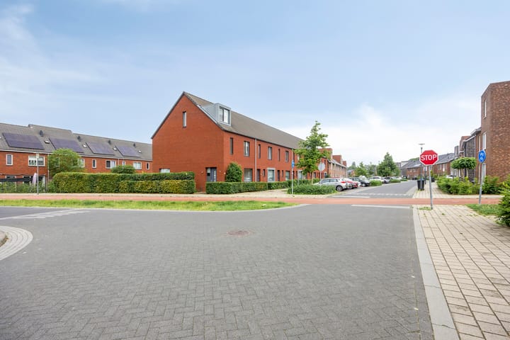 Foto 1 van Housestraat 1