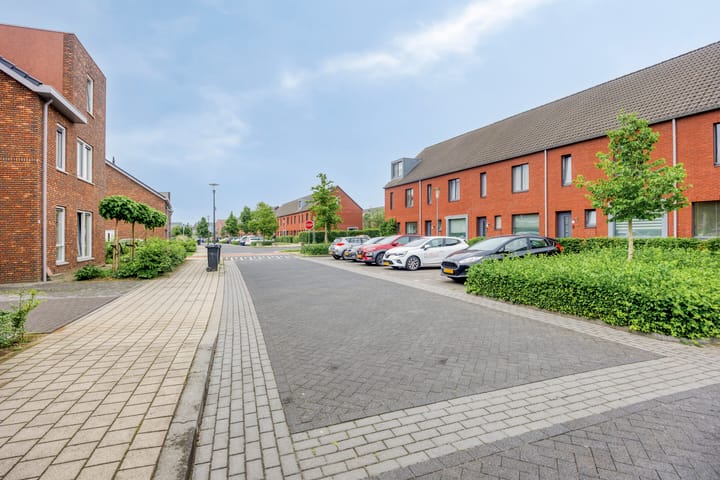 Foto 4 van Housestraat 1