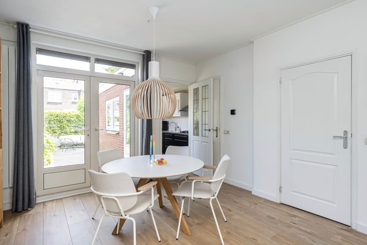 Foto 6 van Albert Cuypstraat 46