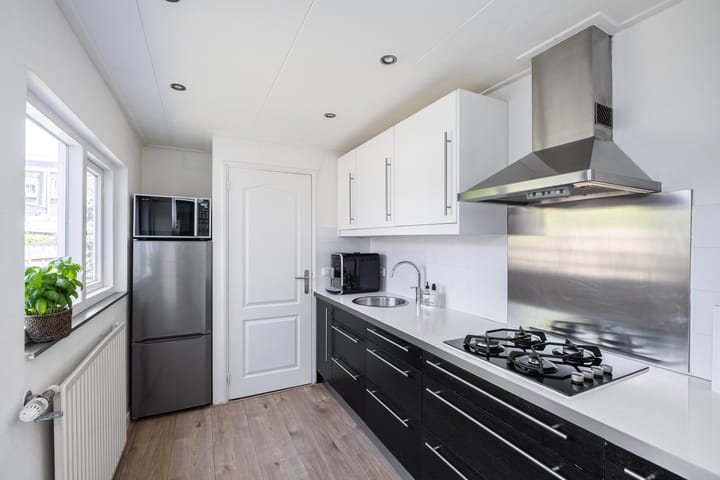 Foto 9 van Albert Cuypstraat 46