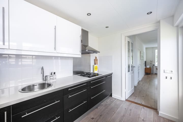 Foto 10 van Albert Cuypstraat 46