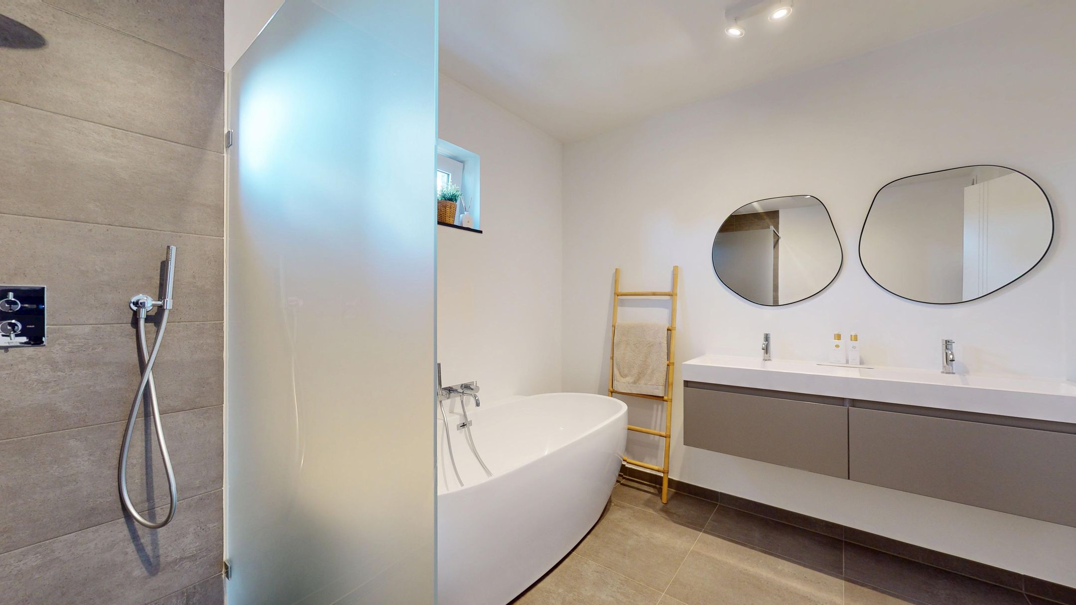 Foto 48 van Halewijnstraat 16