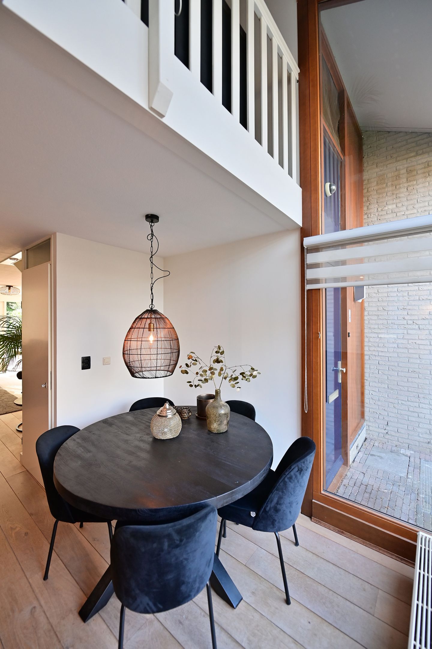 Photo 14 of Purperreiger 24