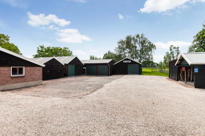 Foto 43 van Kromwijkerdijk 11