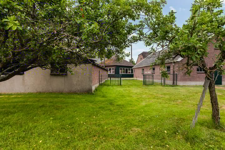 Foto 49 van Kromwijkerdijk 11