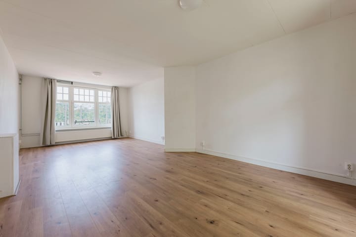 Foto 2 van Adelaarsweg 115-1