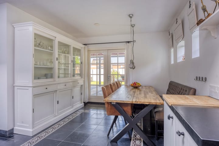 Foto 38 van Steenstraat 10