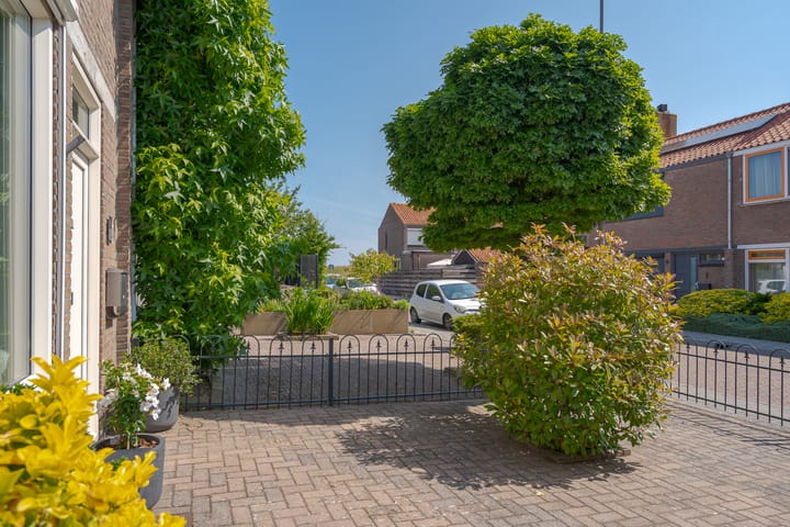 Foto 7 van Begoniastraat 6