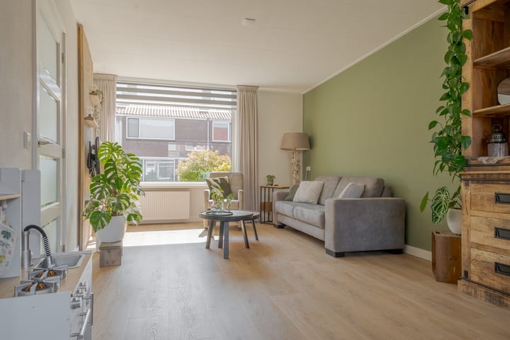 Foto 11 van Begoniastraat 6