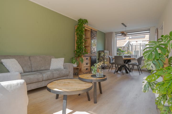 Foto 13 van Begoniastraat 6