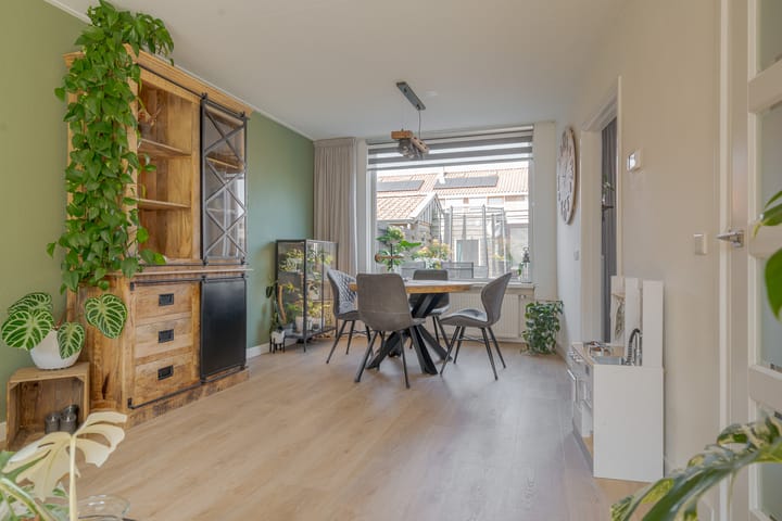 Foto 16 van Begoniastraat 6